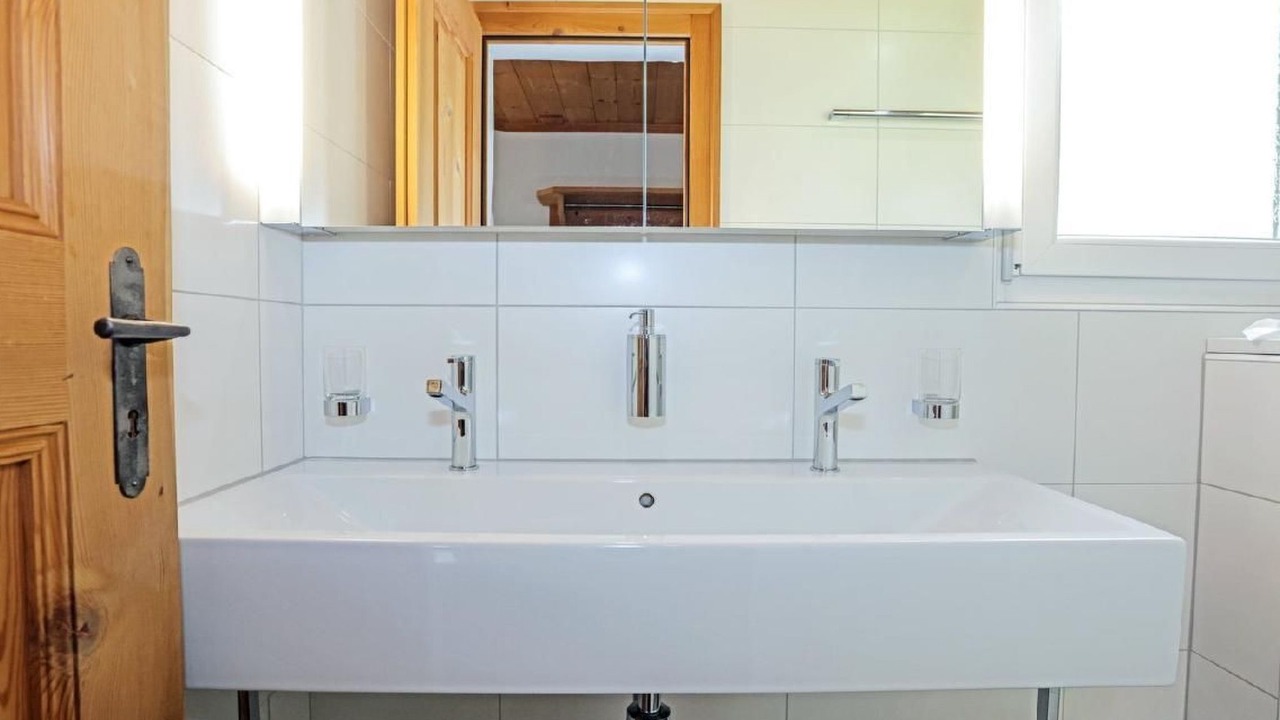 Photo of Bathroom in Sedrun