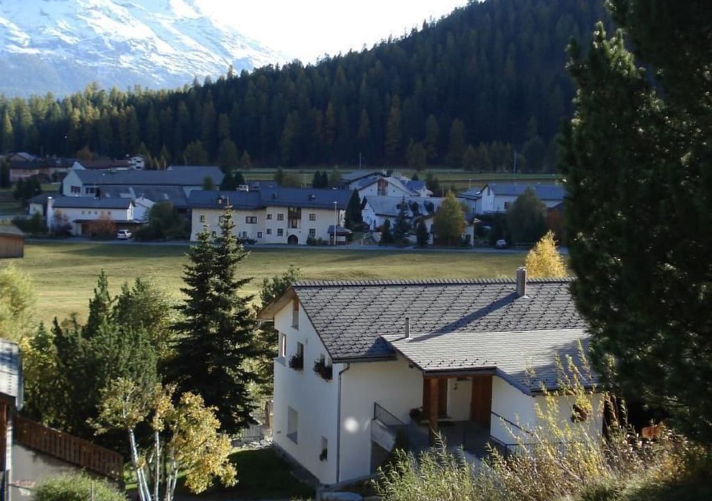 Photo of Outdoor in Bever