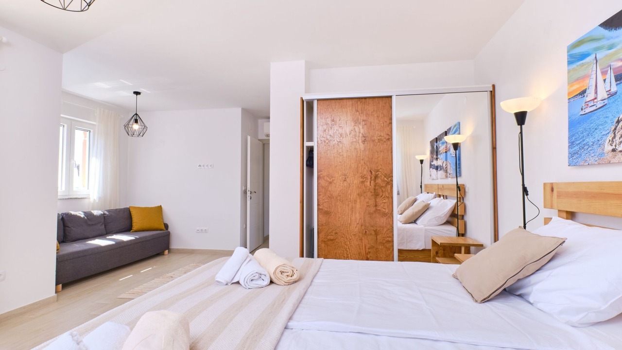 Photo of Bedroom in Miholascica