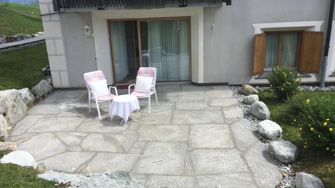 Photo of Patio Balcony in Madulain