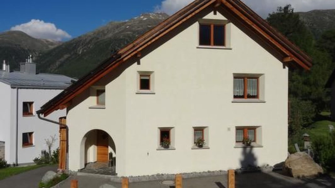 Photo of Outdoor in Samedan