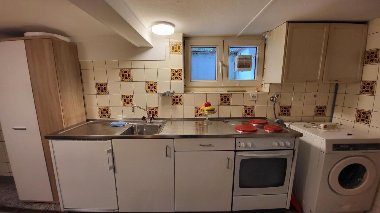 Photo of Kitchen in Engi