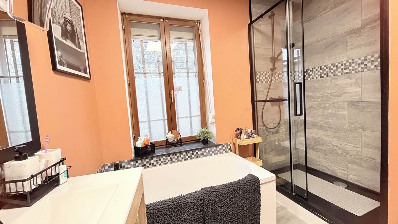 Photo of Bathroom in Crespin