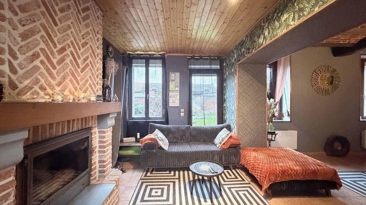 Photo of Livingroom in Crespin