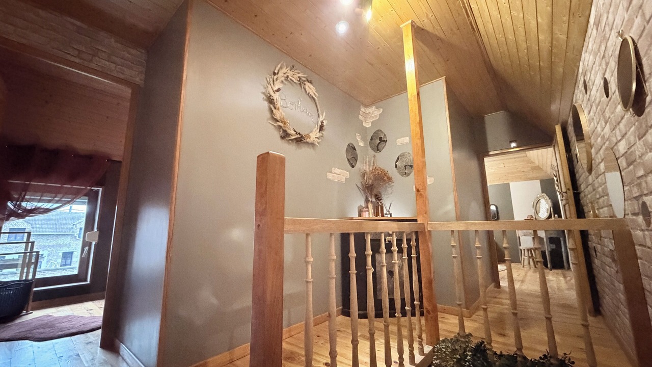 Photo of Others in Crespin