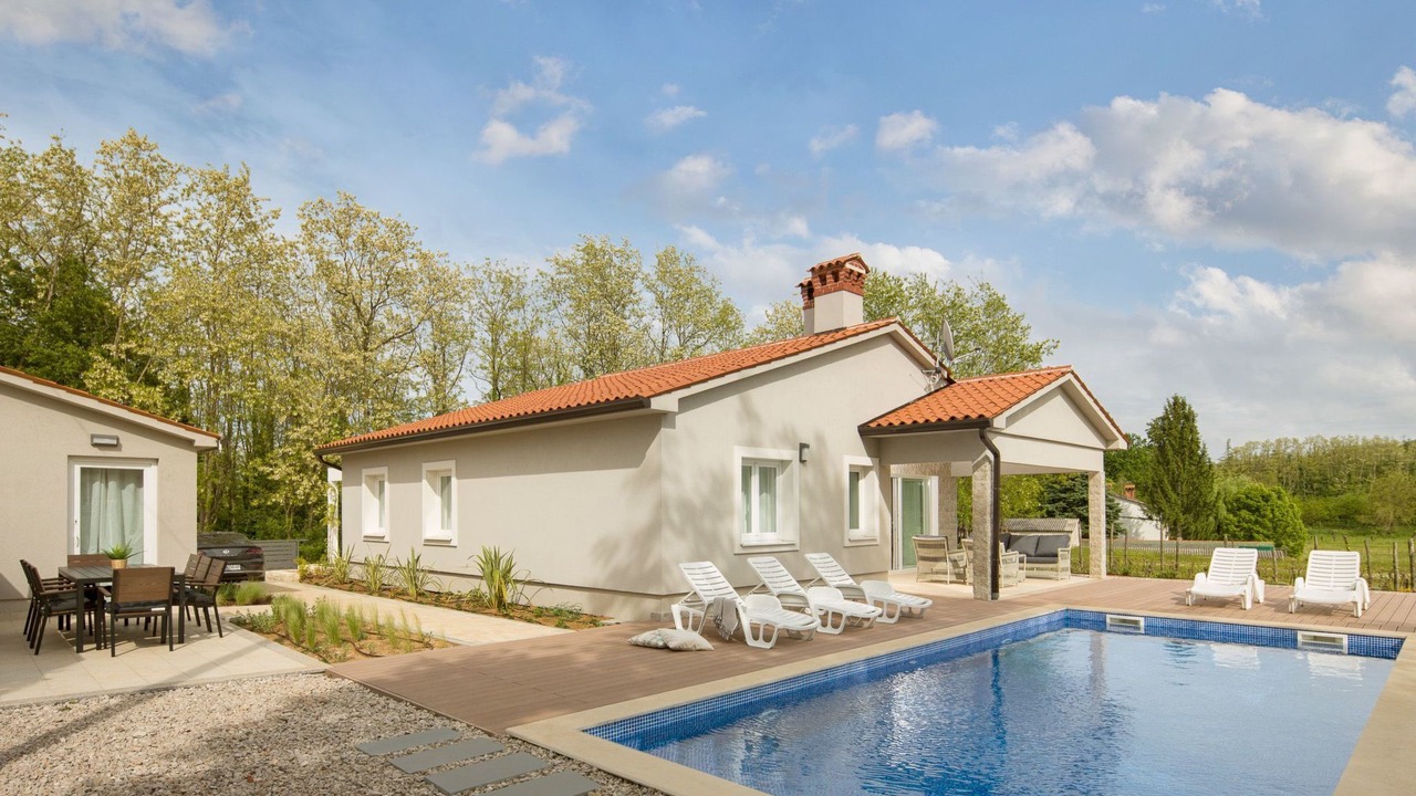 Photo of Outdoor in Zupanici