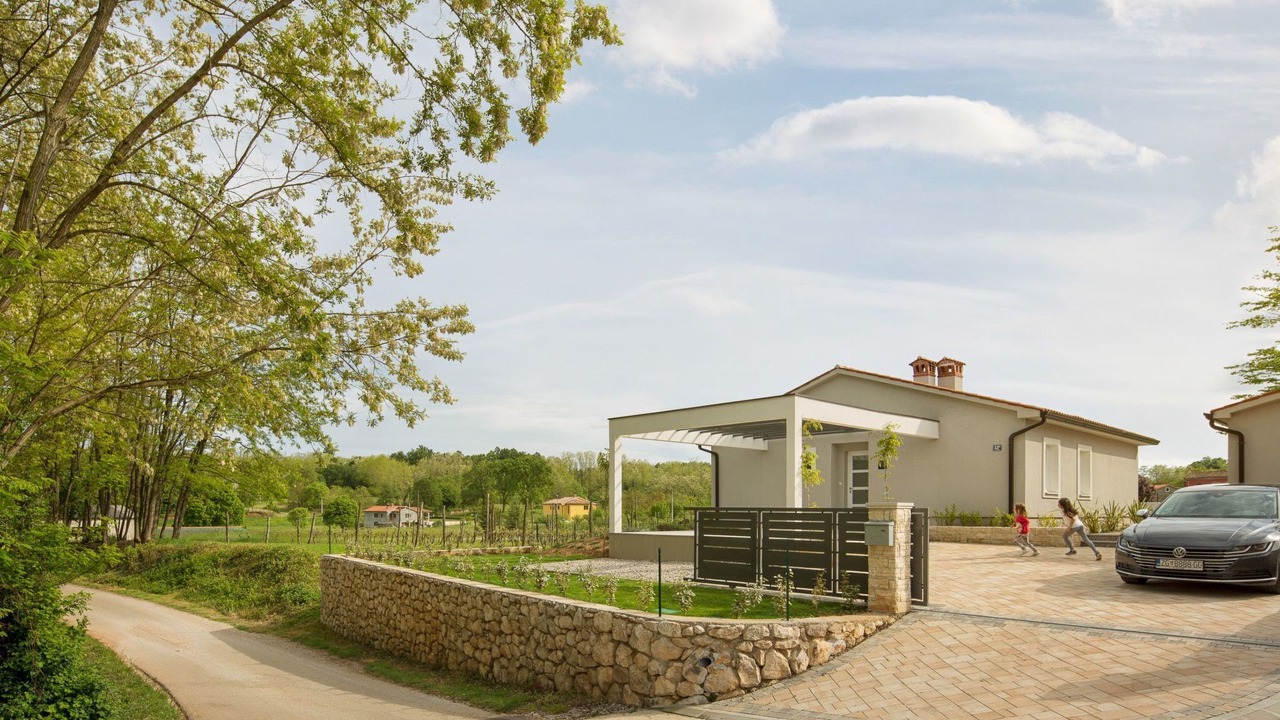 Photo of Outdoor in Zupanici