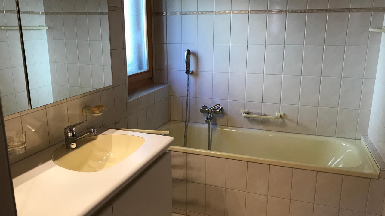 Photo of Bathroom in Murren