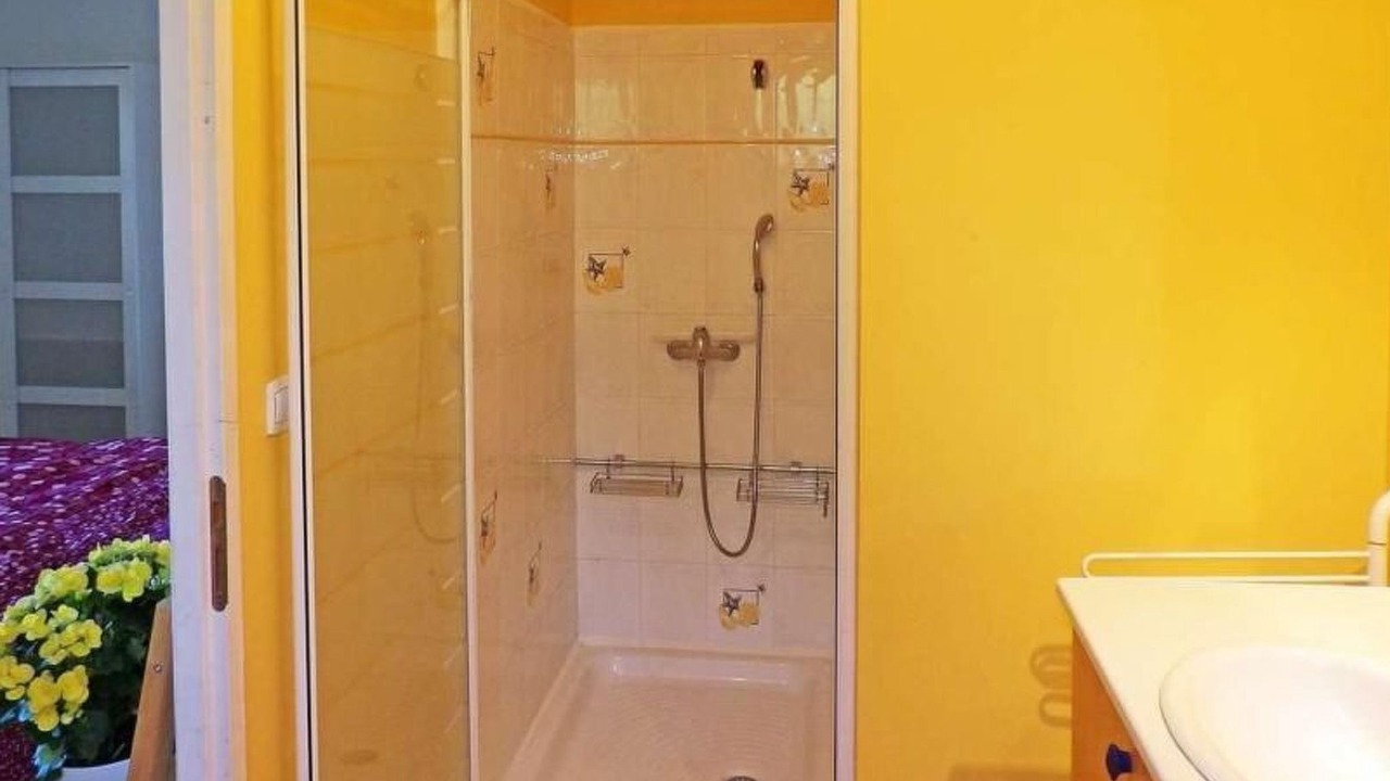 Photo of Bathroom in Saint-Siffret