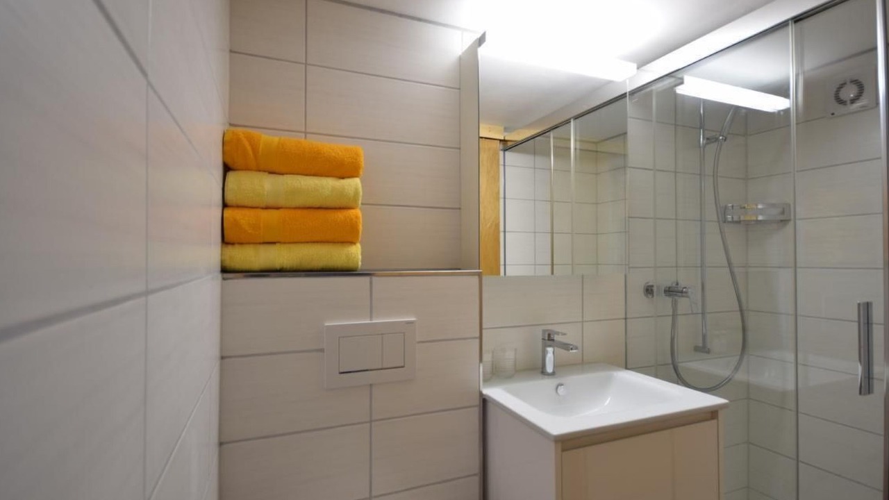 Photo of Bathroom in Murren