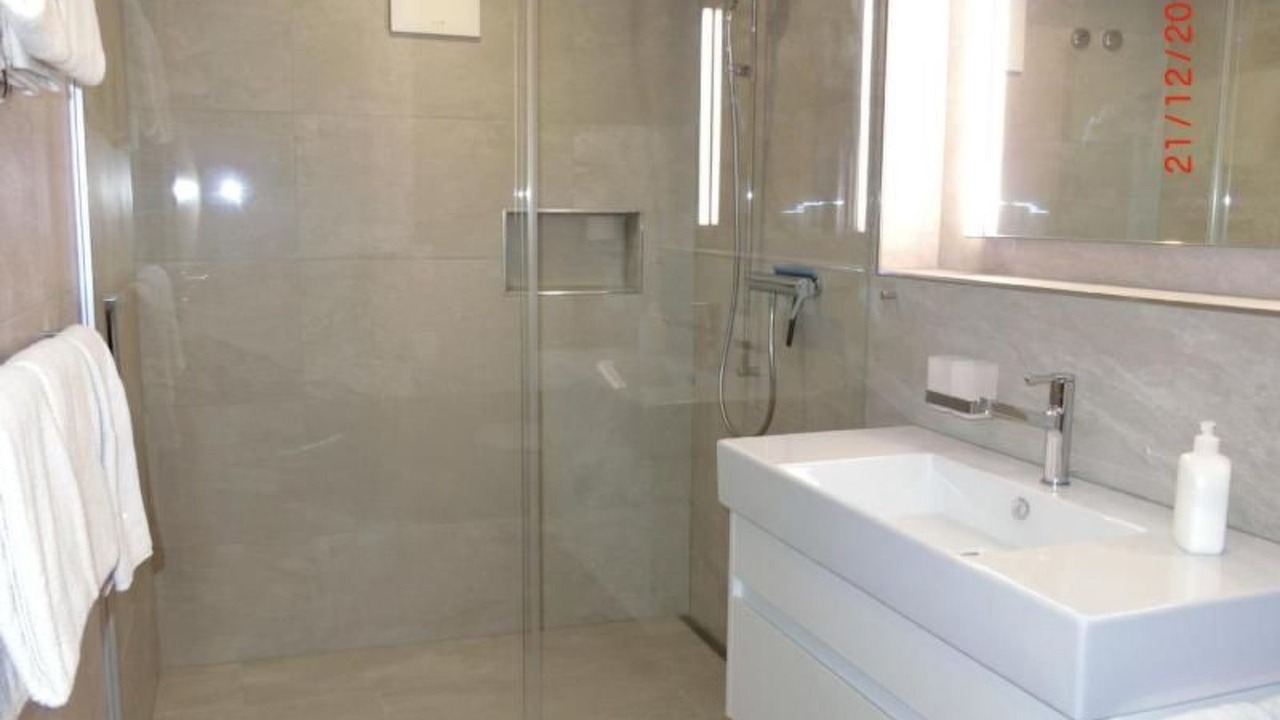 Photo of Bathroom in Murren