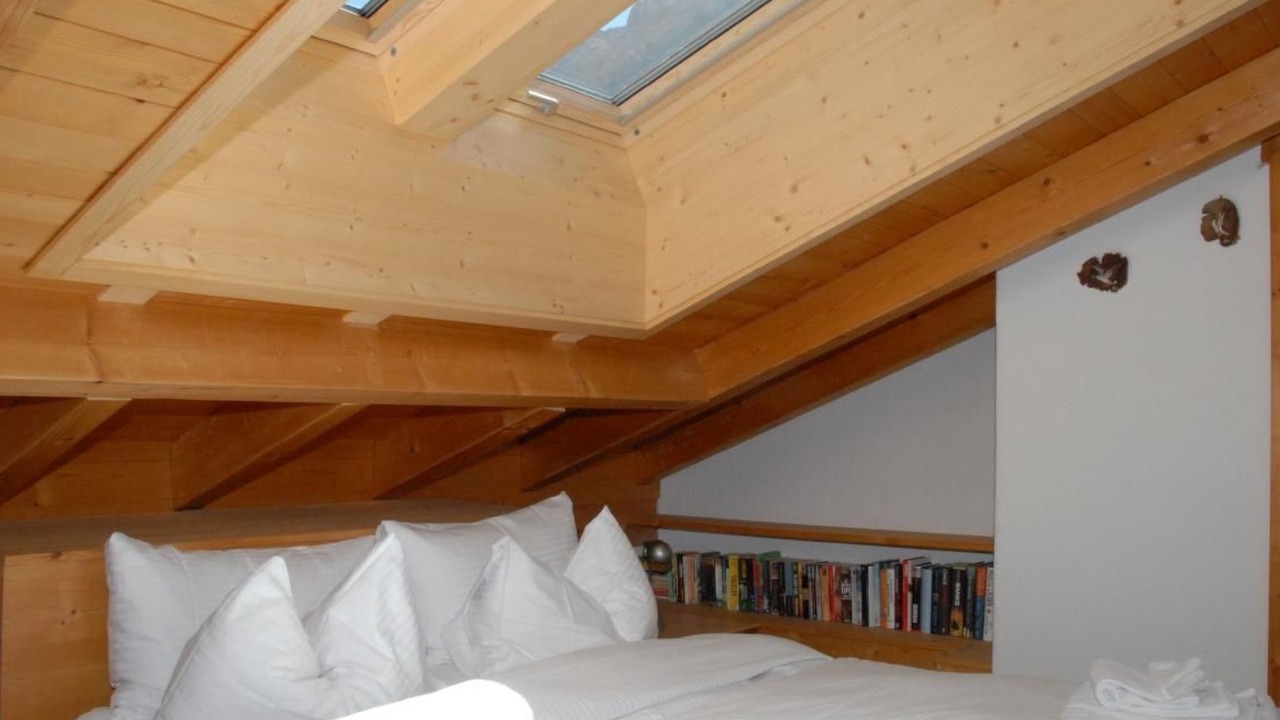 Photo of Bedroom in Murren