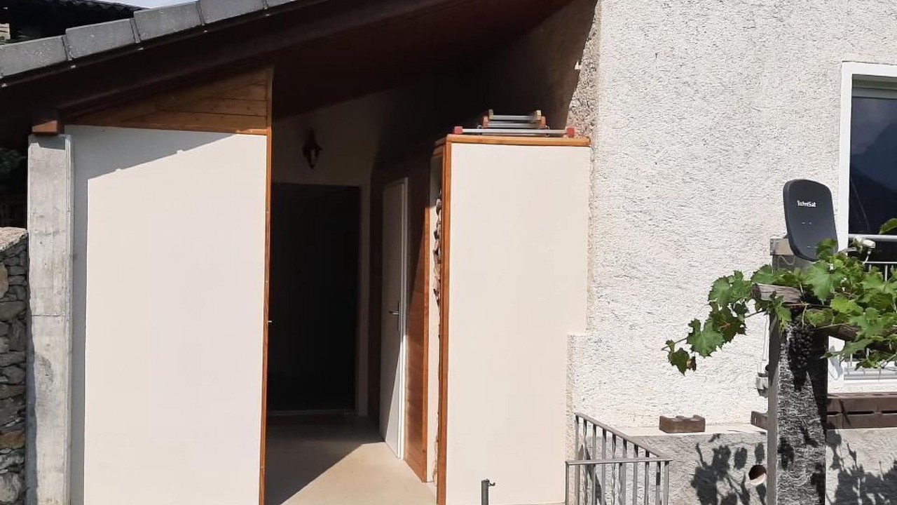 Photo of Outdoor in Negrentino