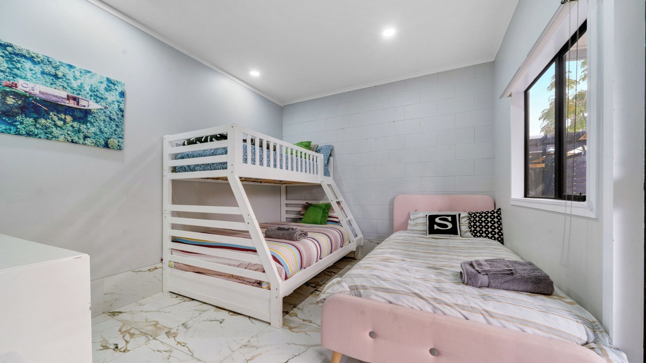 Photo of Bedroom in Titirangi