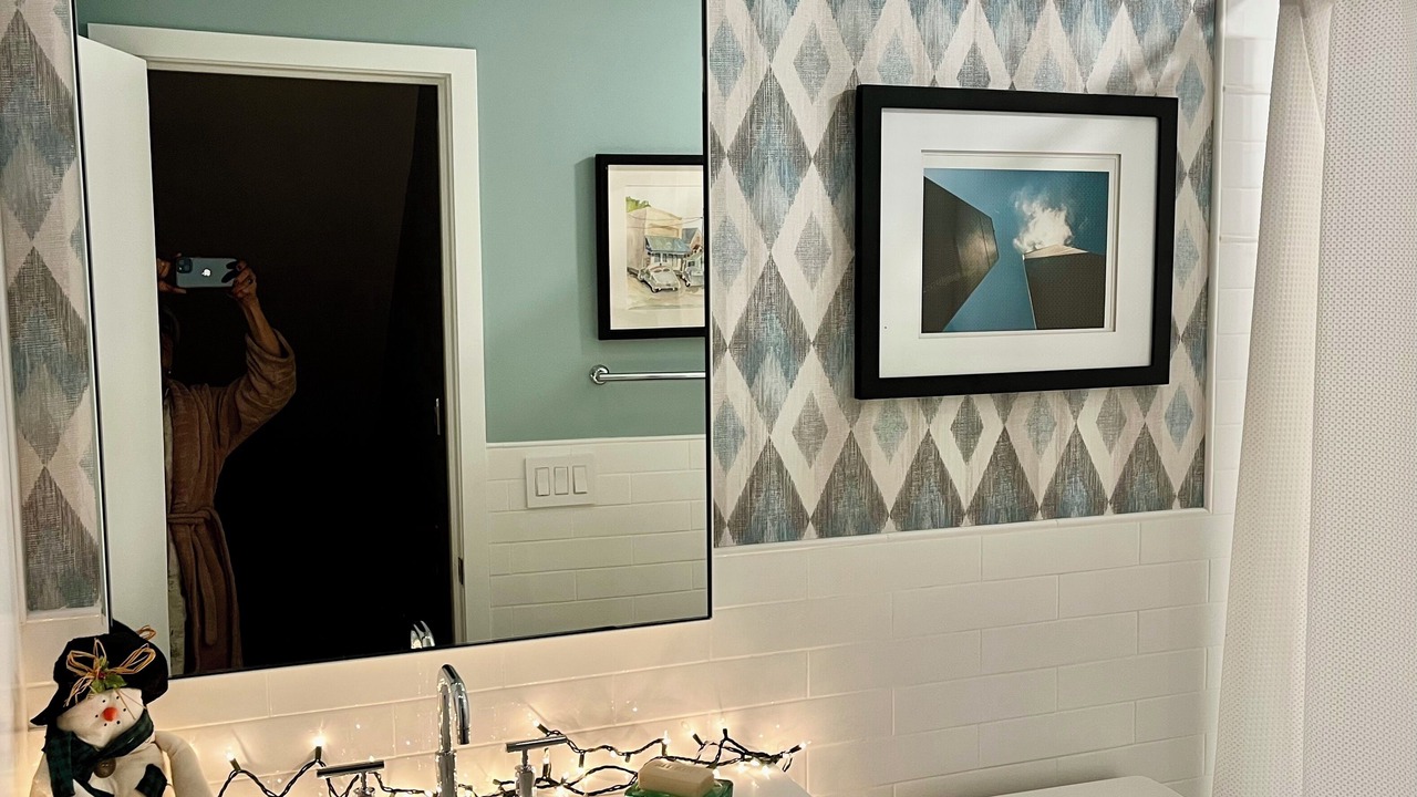 Photo of Bathroom in Glenview