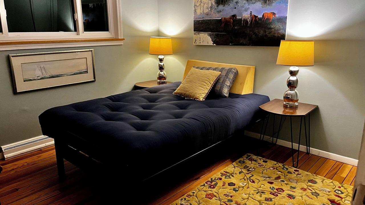 Photo of Bedroom in Glenview