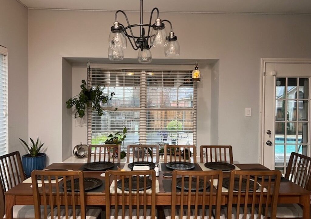 Photo of Livingroom in Grand Prairie