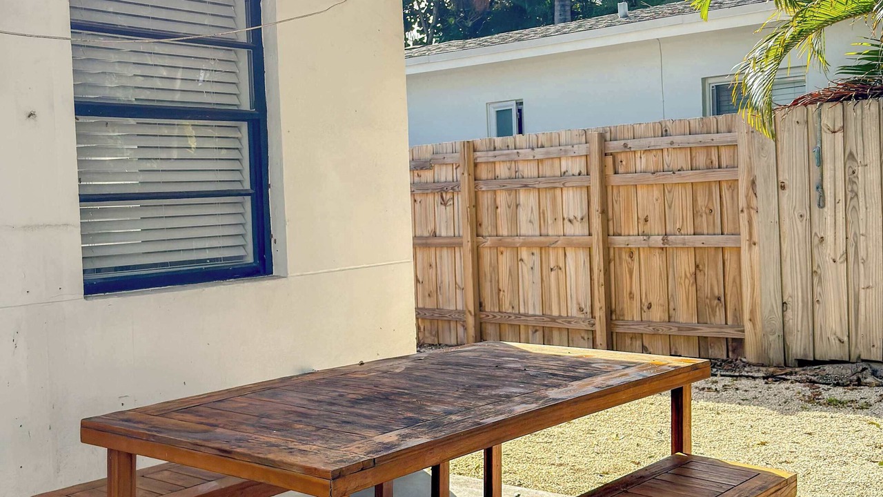 Photo of Outdoor in Wilton Manors