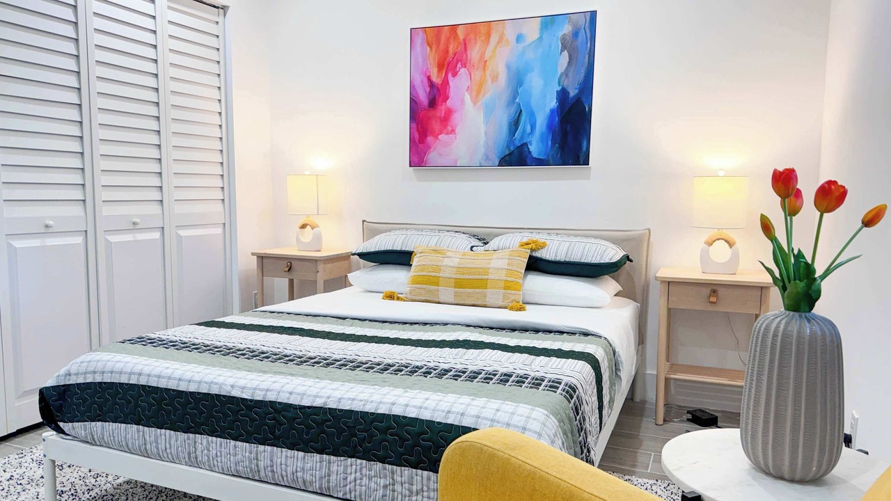 Photo of Bedroom in Wilton Manors