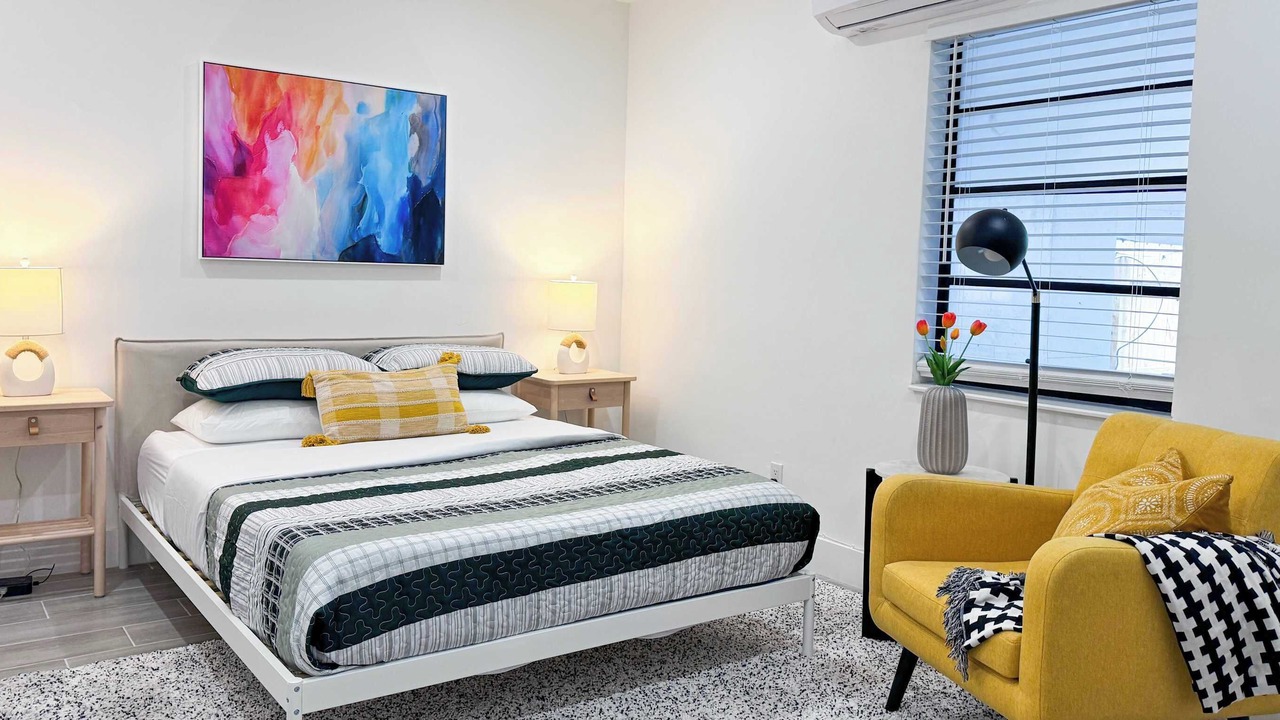 Photo of Bedroom in Wilton Manors