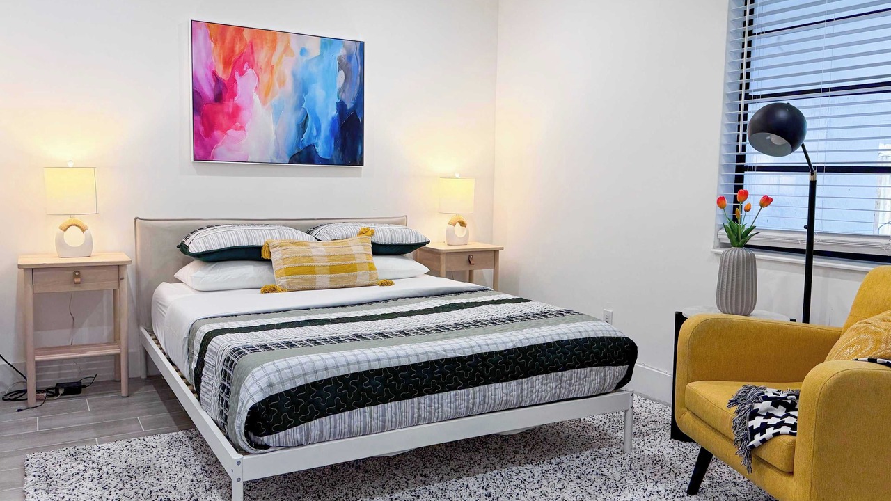 Photo of Bedroom in Wilton Manors