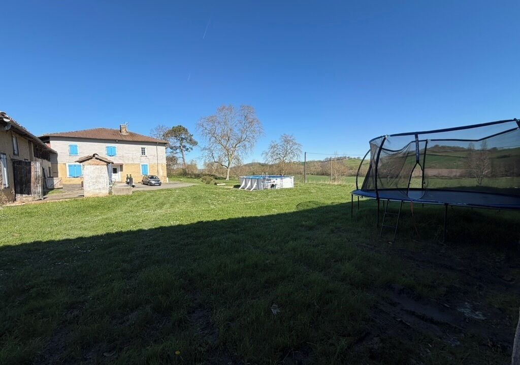 Photo of Outdoor in Puymaurin