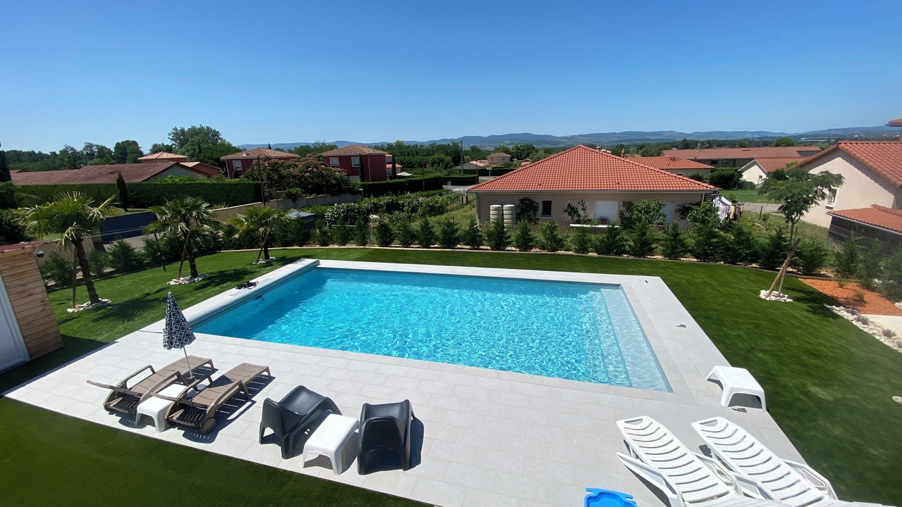 Photo of Outdoor in Grieges