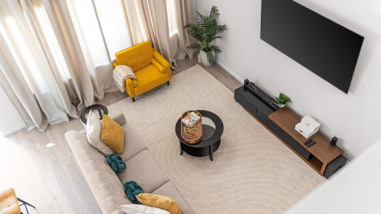 Photo of Livingroom in Aubrey
