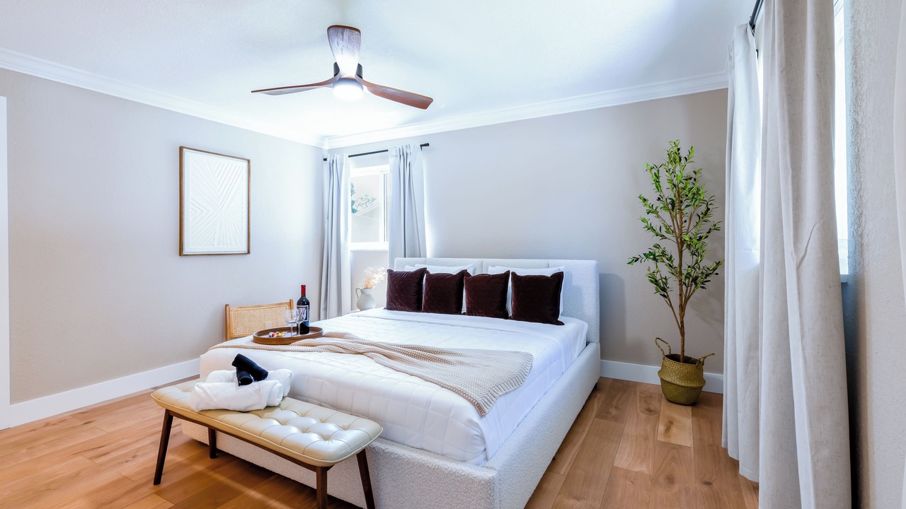 Photo of Bedroom in Lake Worth