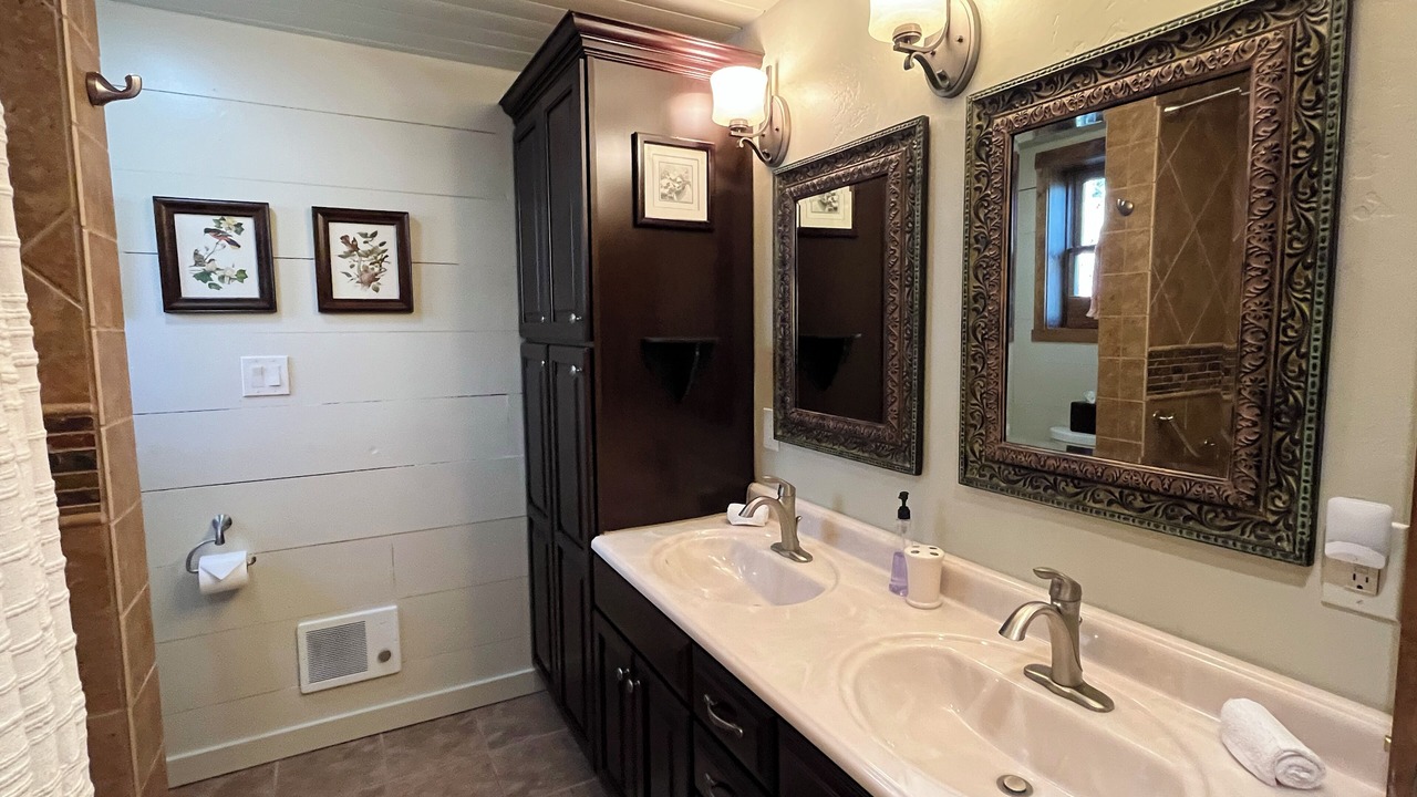 Photo of Bathroom in Taos Ski Valley