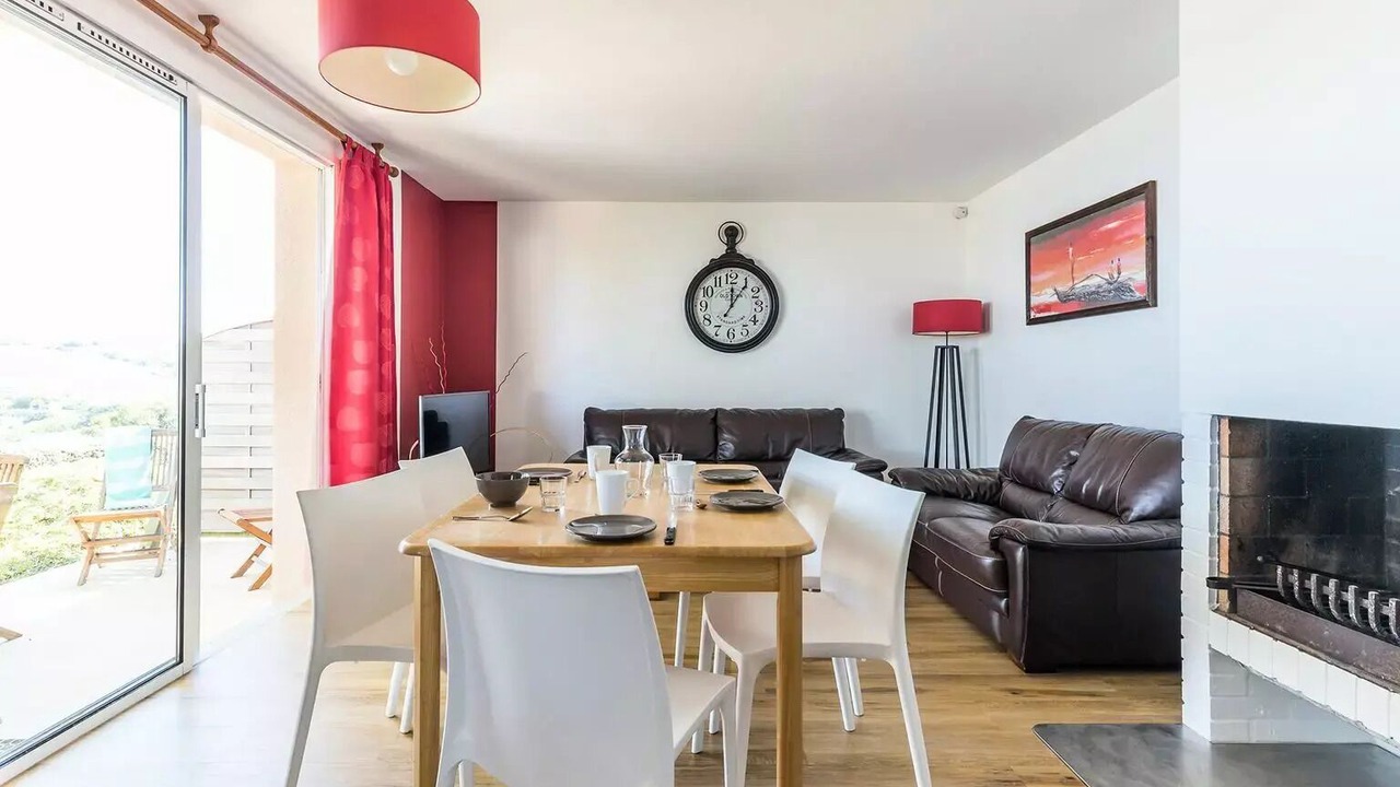 Photo of Others in Maupertus-sur-Mer