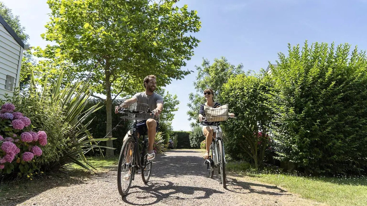 Photo of Others in Maupertus-sur-Mer