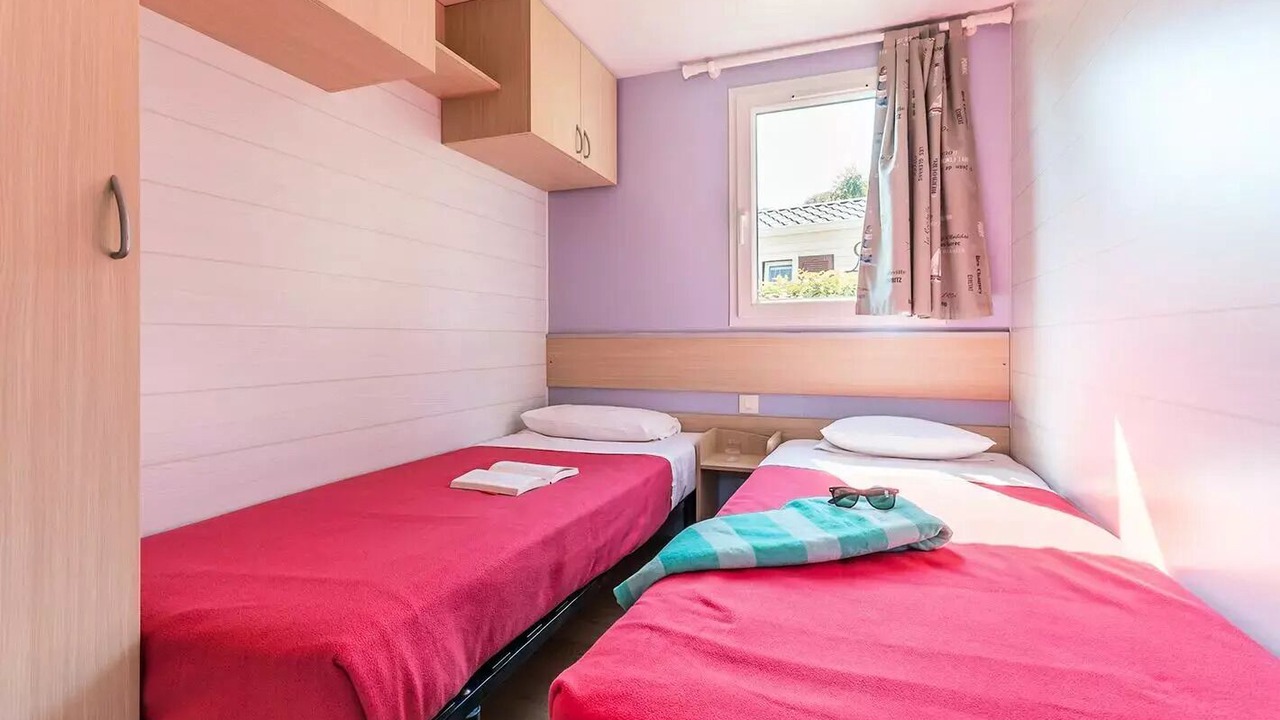 Photo of Bedroom in Maupertus-sur-Mer