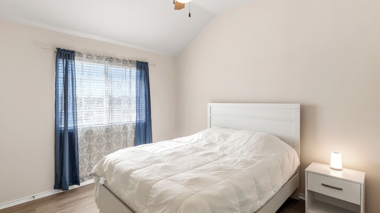 Photo of Bedroom in Killeen