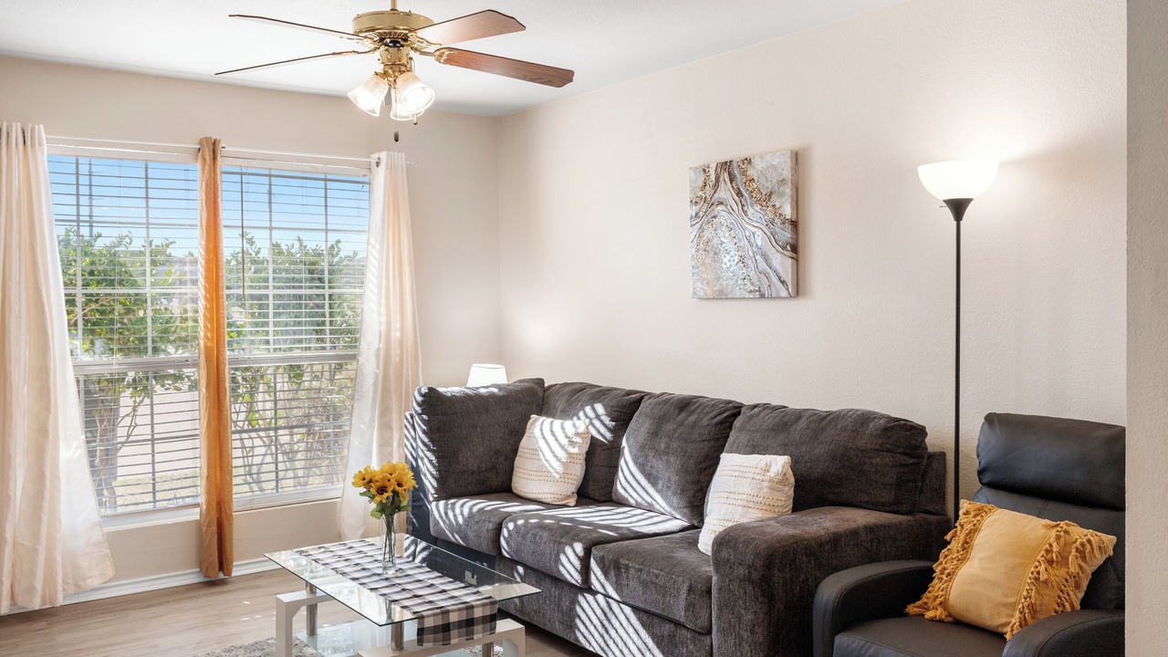 Photo of Livingroom in Killeen