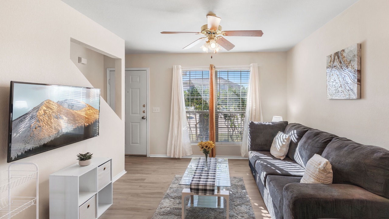 Photo of Livingroom in Killeen