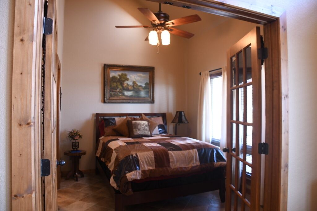 Photo of Bedroom in Texanna