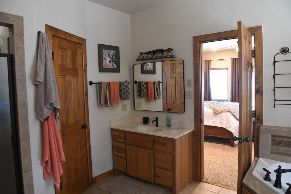 Photo of Bathroom in Texanna