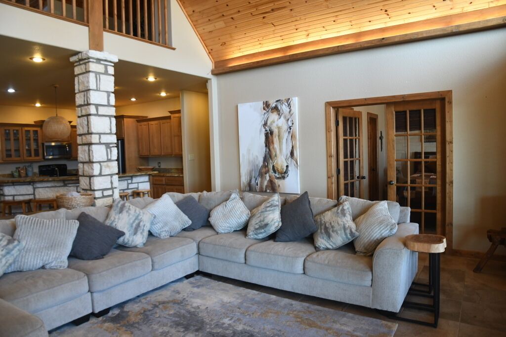 Photo of Livingroom in Texanna