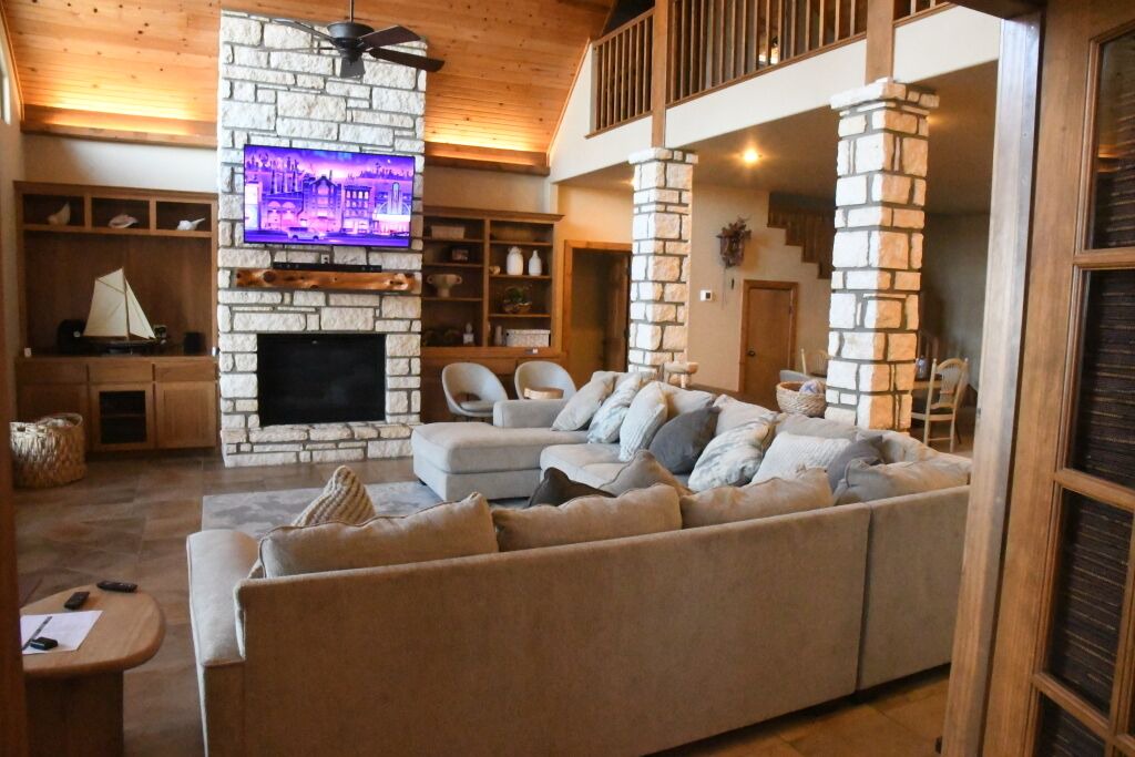Photo of Livingroom in Texanna