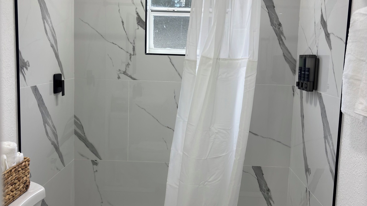 Photo of Bathroom in Flagami