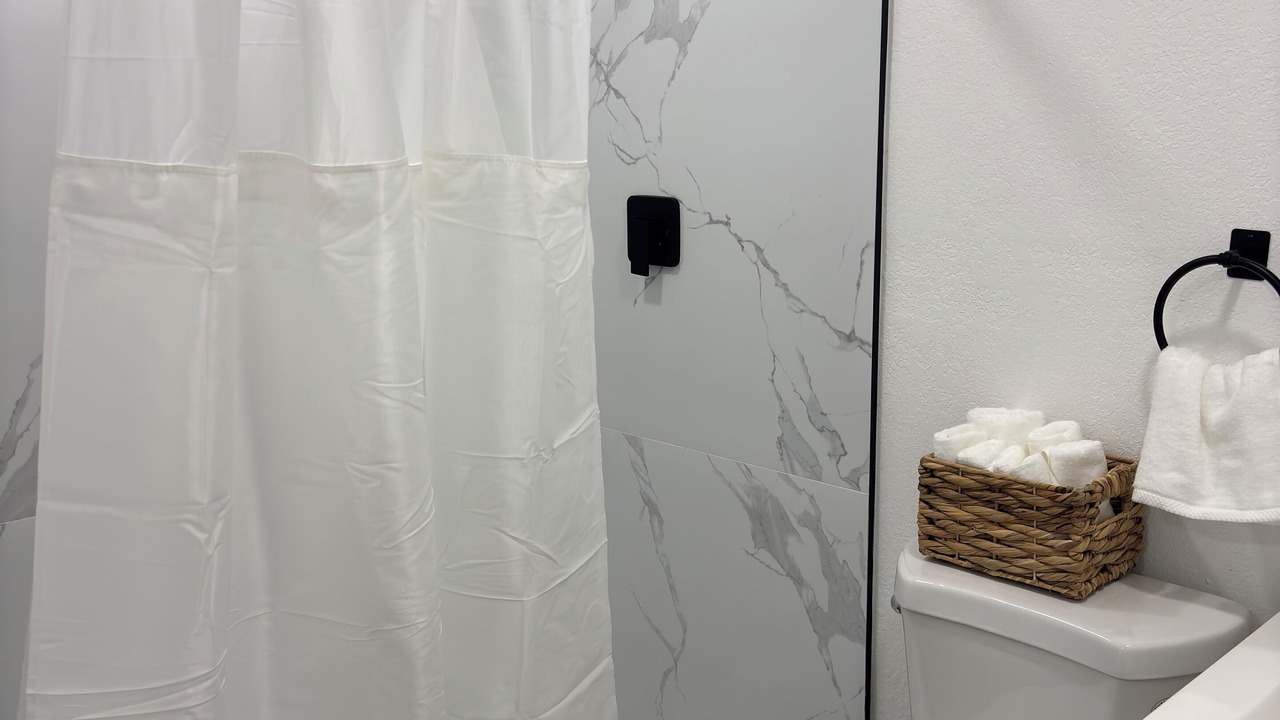 Photo of Bathroom in Flagami