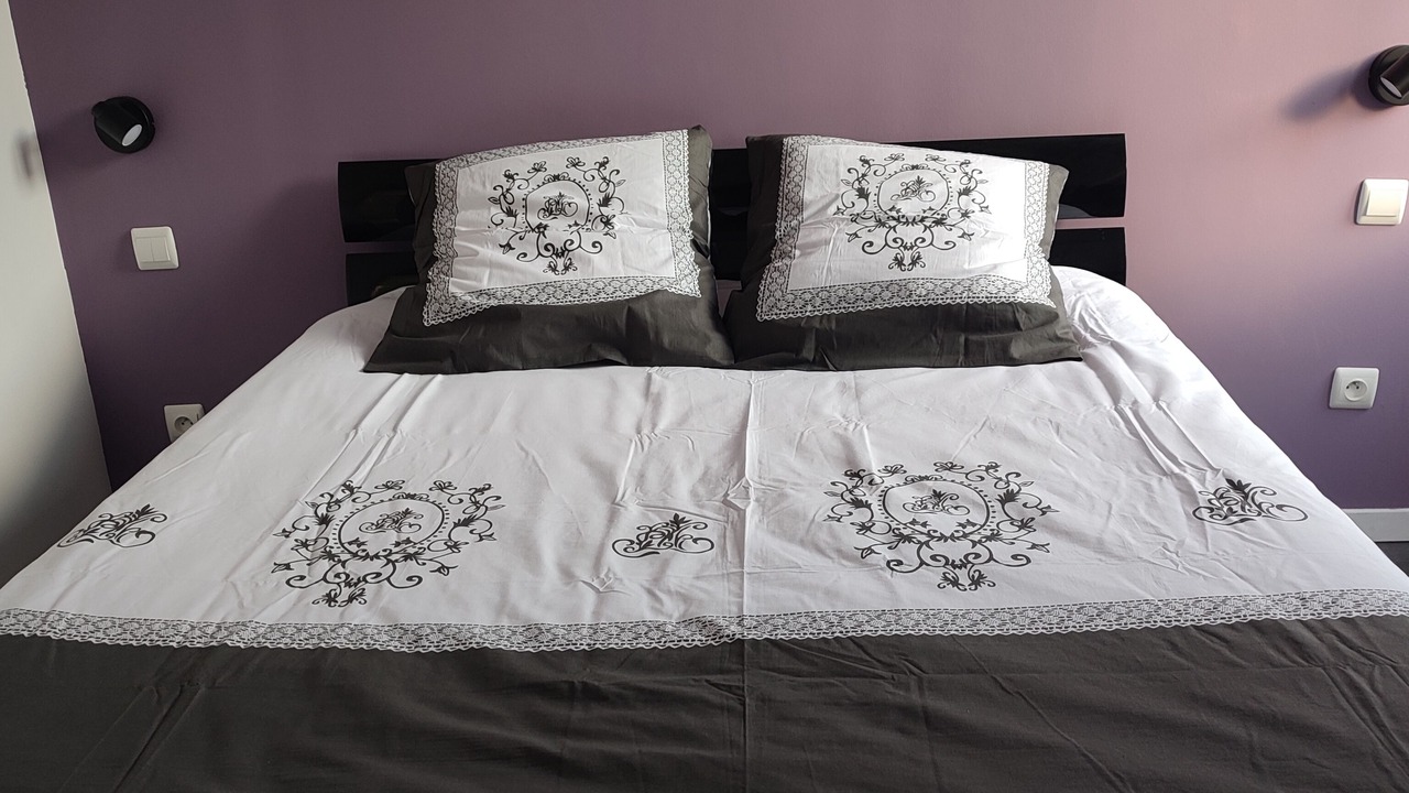Photo of Bedroom in Trevron
