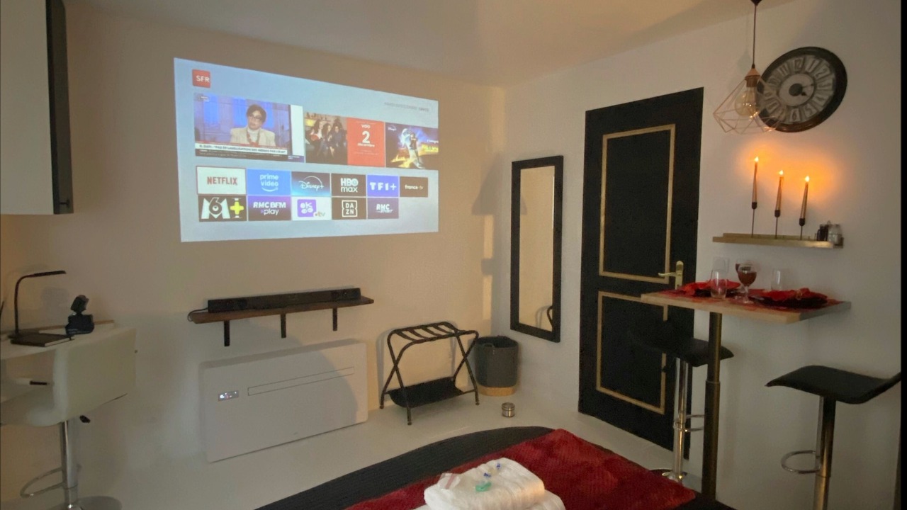Photo of Bedroom in Fere-en-Tardenois
