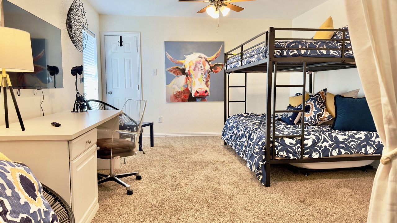 Photo of Bedroom in Murphy