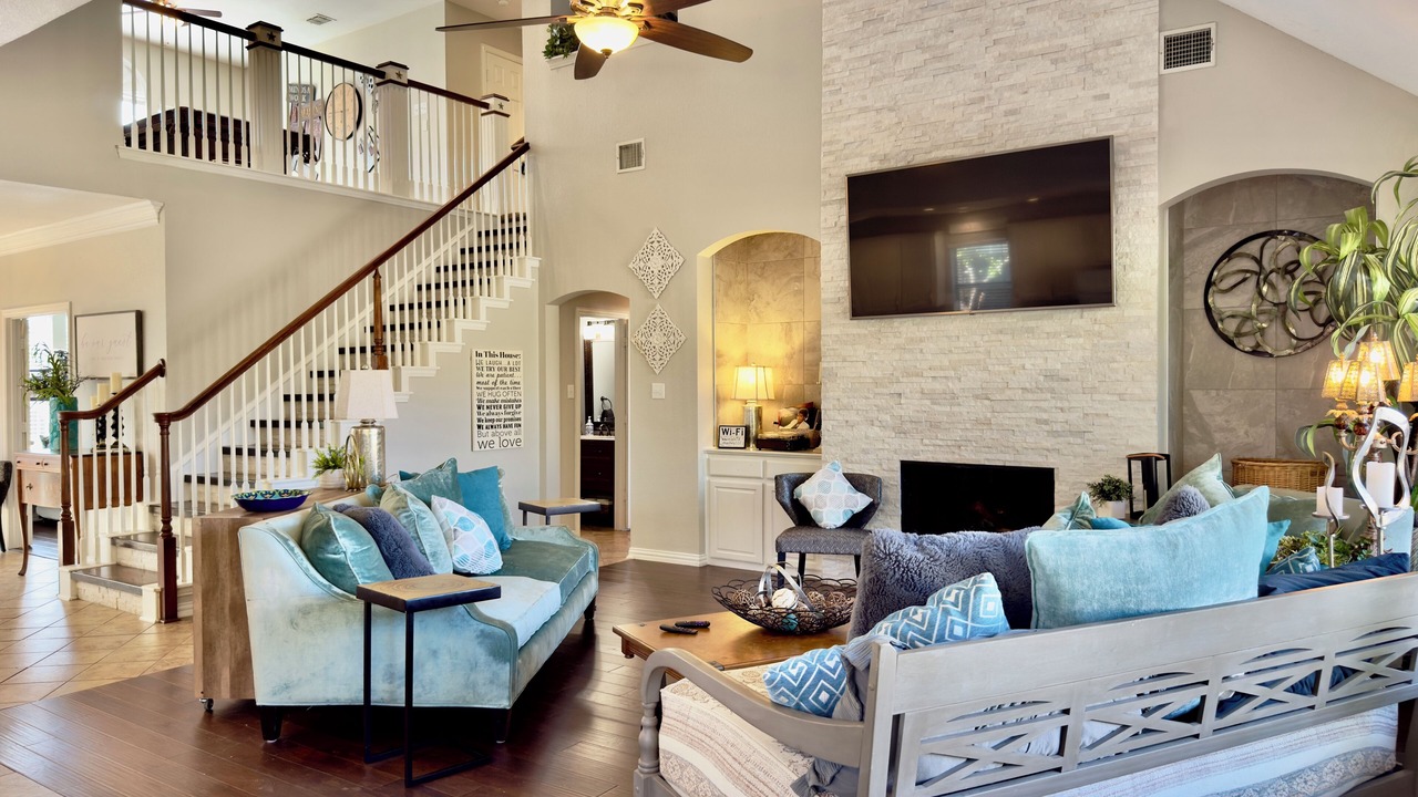 Photo of Livingroom in Murphy