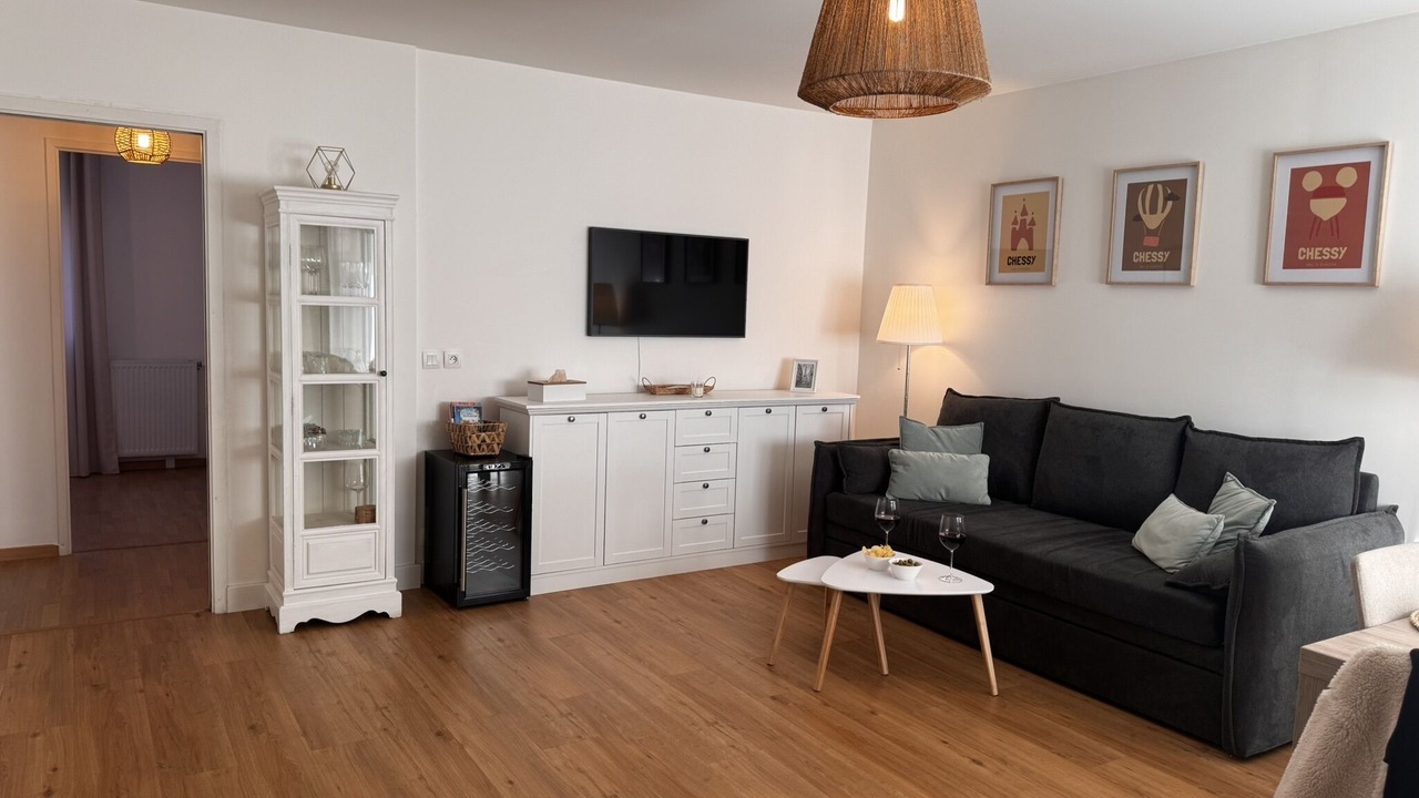 Photo of Livingroom in Chessy