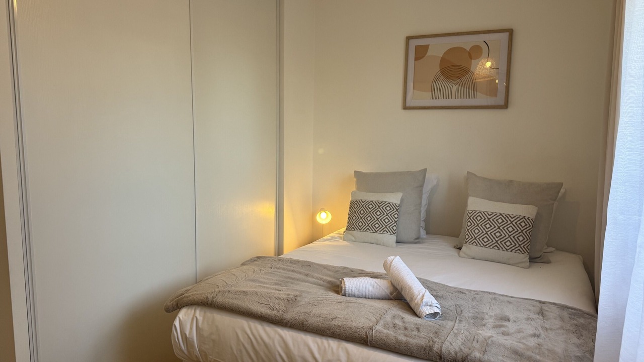 Photo of Bedroom in Chessy