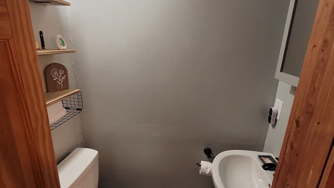 Photo of Bathroom in Davisville