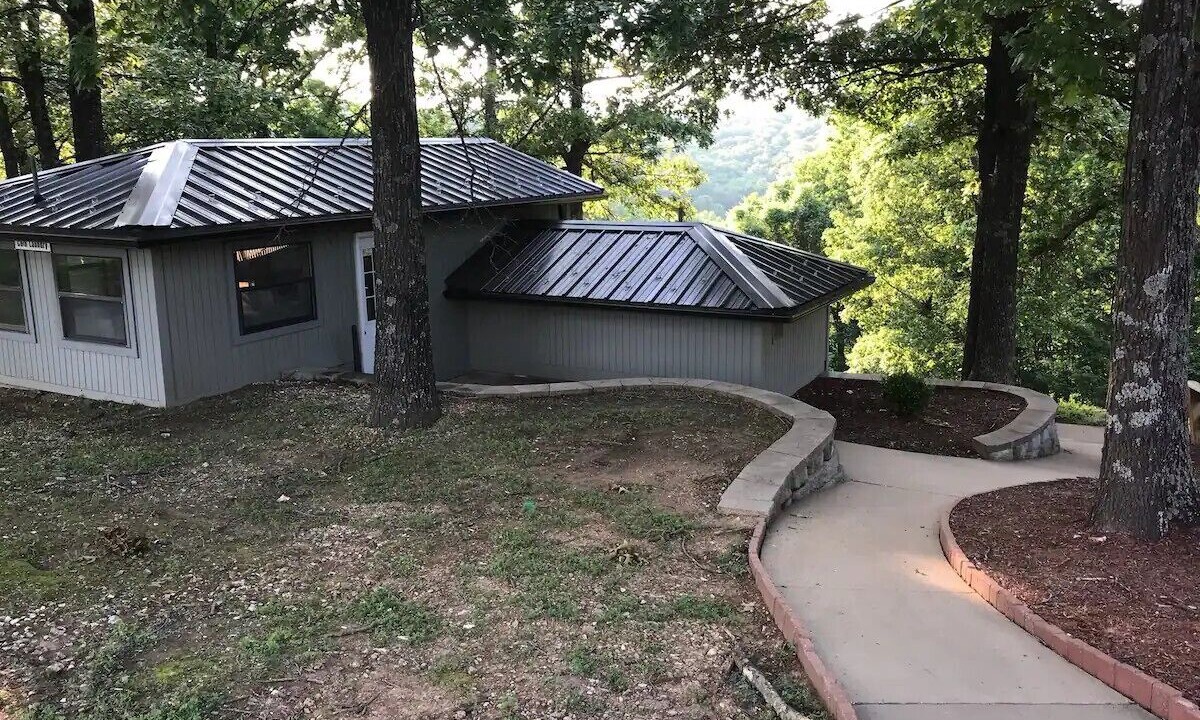 Photo of Outdoor in Notch Estates